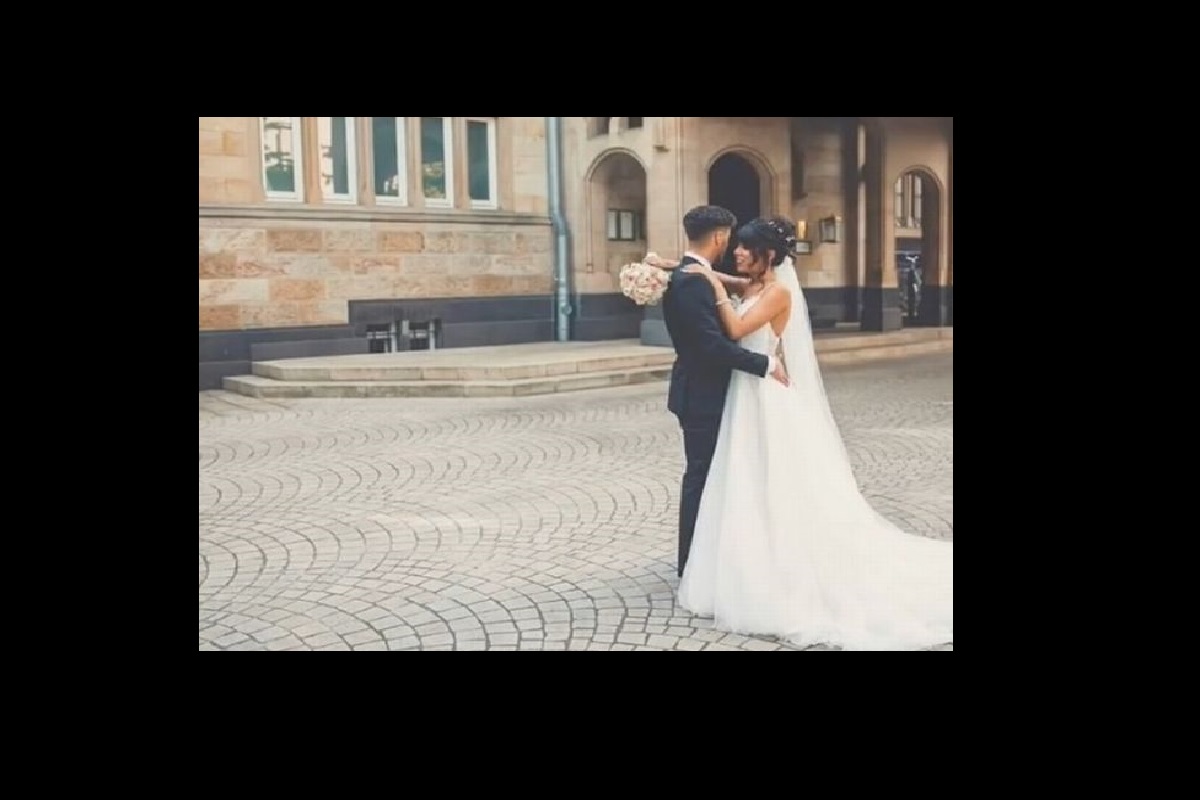 Sarah Vilard compartió un video con algunas imágenes de la presunta boda.