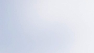 Estudiante ceremonia graduación bandera de México