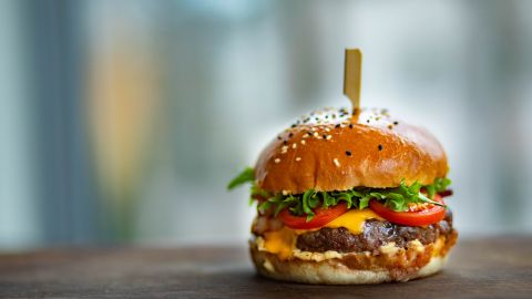 Hamburguesa labor de parto