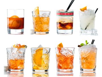 Set,Of,Alcoholic,Cocktail,With,Whiskey,Isolated,On,White,Background
