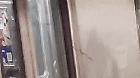 Metro de NYC, reflejo del deterioro de la ciudad.