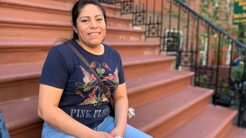 Nohemí Rojas, quien adeuda seis meses de su apartamento, envió la aplicación a OTDA que paga las rentas atrasadas a caseros