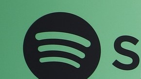 Los Ángeles Azules responden ante la presión por censurar el tema “17 años”