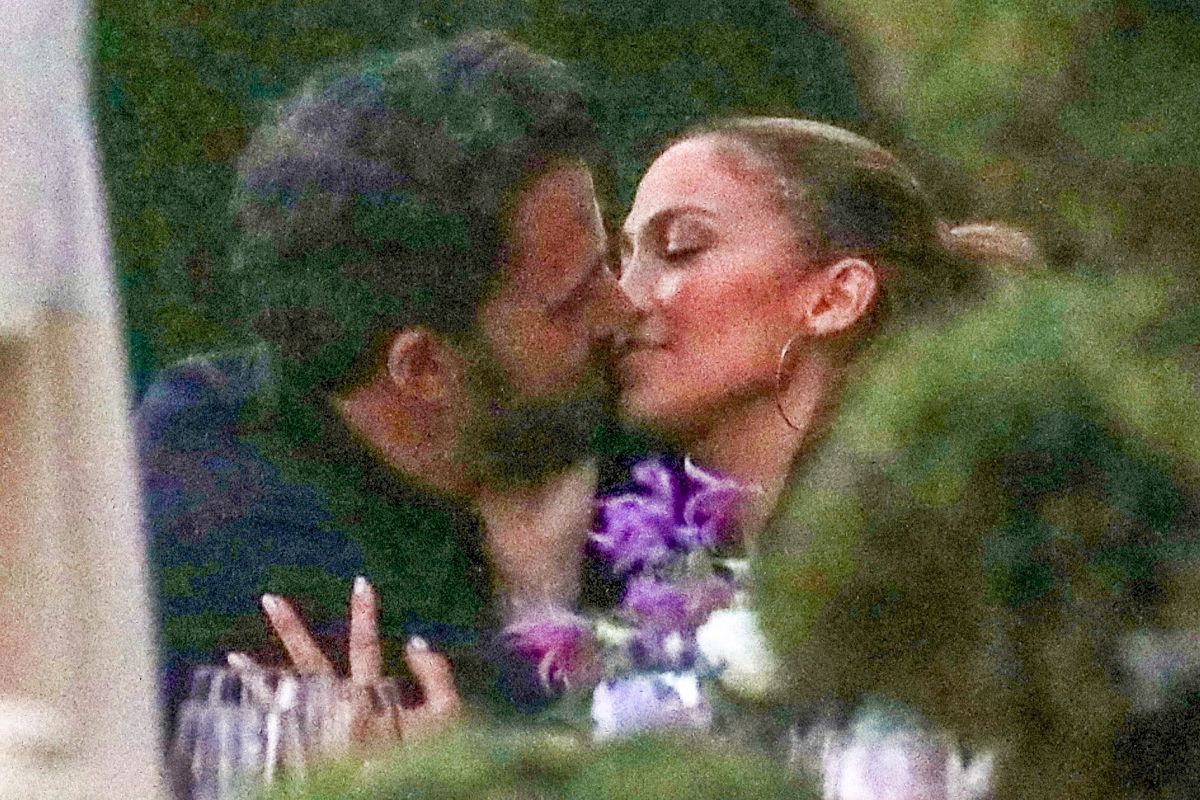 Jennifer López está feliz con Ben Affleck y éste se lleva muy bien con Max y Emme