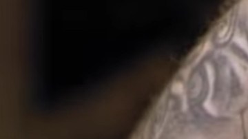 J Balvin muestra sus joyas en “Ice Cold”, nueva serie de YouTube sobre la cultura del hip-hop