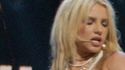 Christina Aguilera levanta la voz y denuncia las injusticias que se están cometiendo en contra de Britney Spears.