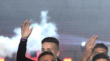 Colón venció 3-0 a Racing en San Juan.