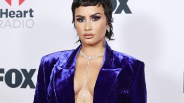 Demi Lovato le atribuye su sobredosis a las dudas que tuvo en cuanto a su género sexual.