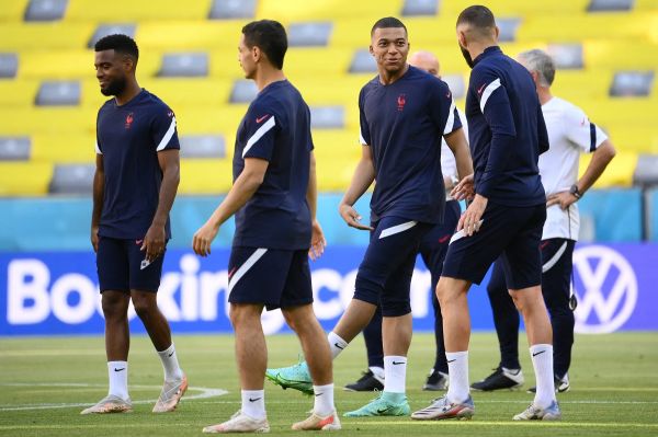 Francia vs. Alemania: alineaciones, horario y dónde ver este partido de