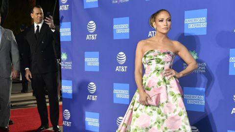 Jennifer Lopez y A Rod no han dejado de seguirse en sus cuentas de Instagram