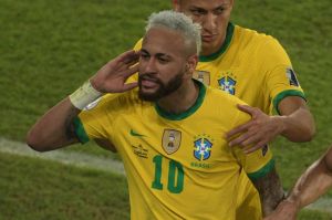 Imperdible: Neymar humilló a los futbolistas peruanos en la Copa América y Pelé no aguantó las ganas de elogiarlo