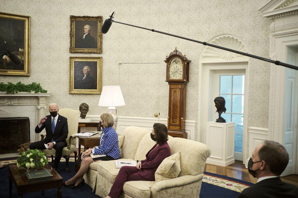 El presidente Joe Biden en una reunión a mediados de mayo con republicanos en la Casa Blanca para discutir el plan de infraestructura.