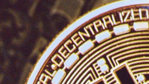 El Salvador es el primer país autorizar bitcoin como moneda regular.