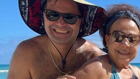Carolina Sandoval con su familia de vacaciones en Hawaii