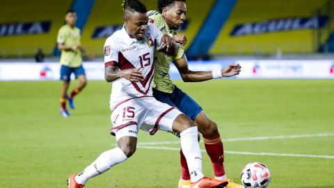 Colombia le ganó 3-0 a Venezuela por Eliminatorias.