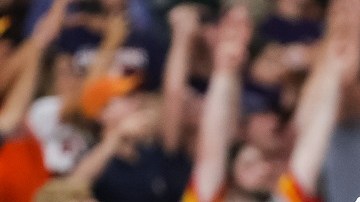 El batazo de Altuve recorrió 370 pies en el Minute Maid Park.