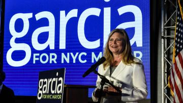 Kathryn García ahora se colocó en la segunda posición del conteo de votos con el 48.9%.