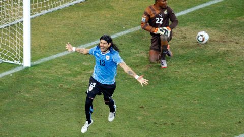 Se retira el Loco Abreu