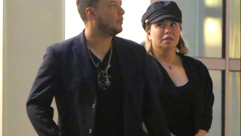 "Lorenzo Méndez le da duro a las drogas y por eso golpeaba a Chiquis Rivera", reseñan en Chisme No like.