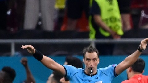 El futbolista del PSG pidió perdón tras fallar el penal.