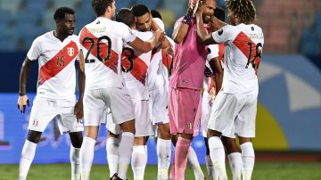 Peru se mete en la pelea por los cuartos de final de la Copa América