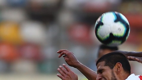 Duván Zapata será el encargado de marcar los goles por los cafeteros.