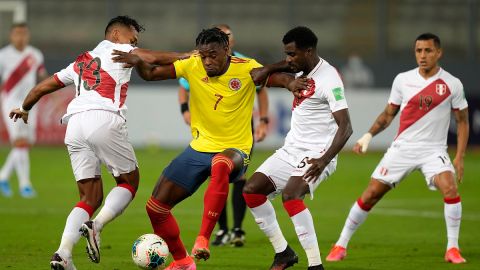 Perú cayó 0-3 contra los cafeteros en las Eliminatorias.