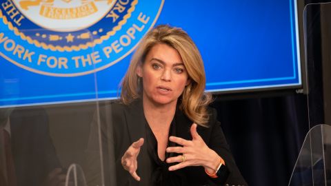 Sarah Feinberg se ha desempeñando el cargo de presidente interina el NYC Transit desde marzo del 2020.