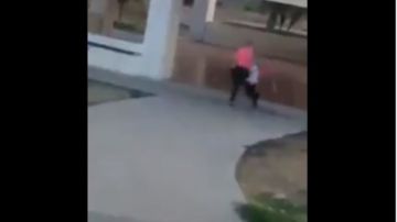 VIDEO: Mujer golpea a niño ciego en Tonalá Jalisco y exigen que justicia para el menor