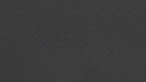 Bebé gasta $10 mil en app de Tesla