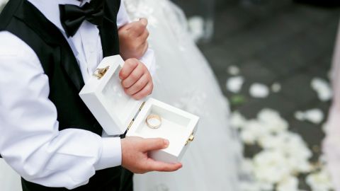 Boda viral adopción