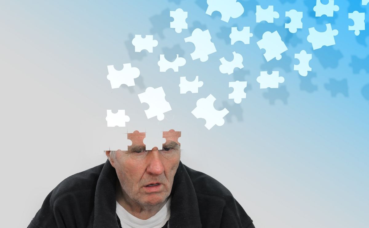 La demencia y el Alzheimer afectan la cognición e independencia de los pacientes.