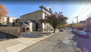 Sin piedad: robaron crucifijo de oro de $10 mil dólares en iglesia del Bronx