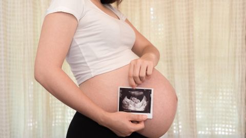 Madre da a luz 10 bebés