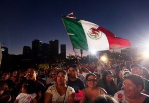 México-americanos de Nueva York harían la diferencia si se registran y votan