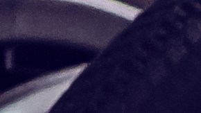 Se vuelve viral joven en silla de ruedas por bajar las escaleras