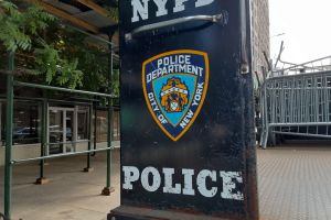 "Terrorista" amenazó con matar a policías NYPD vía Twitter desde el Metro: detenido en Brooklyn