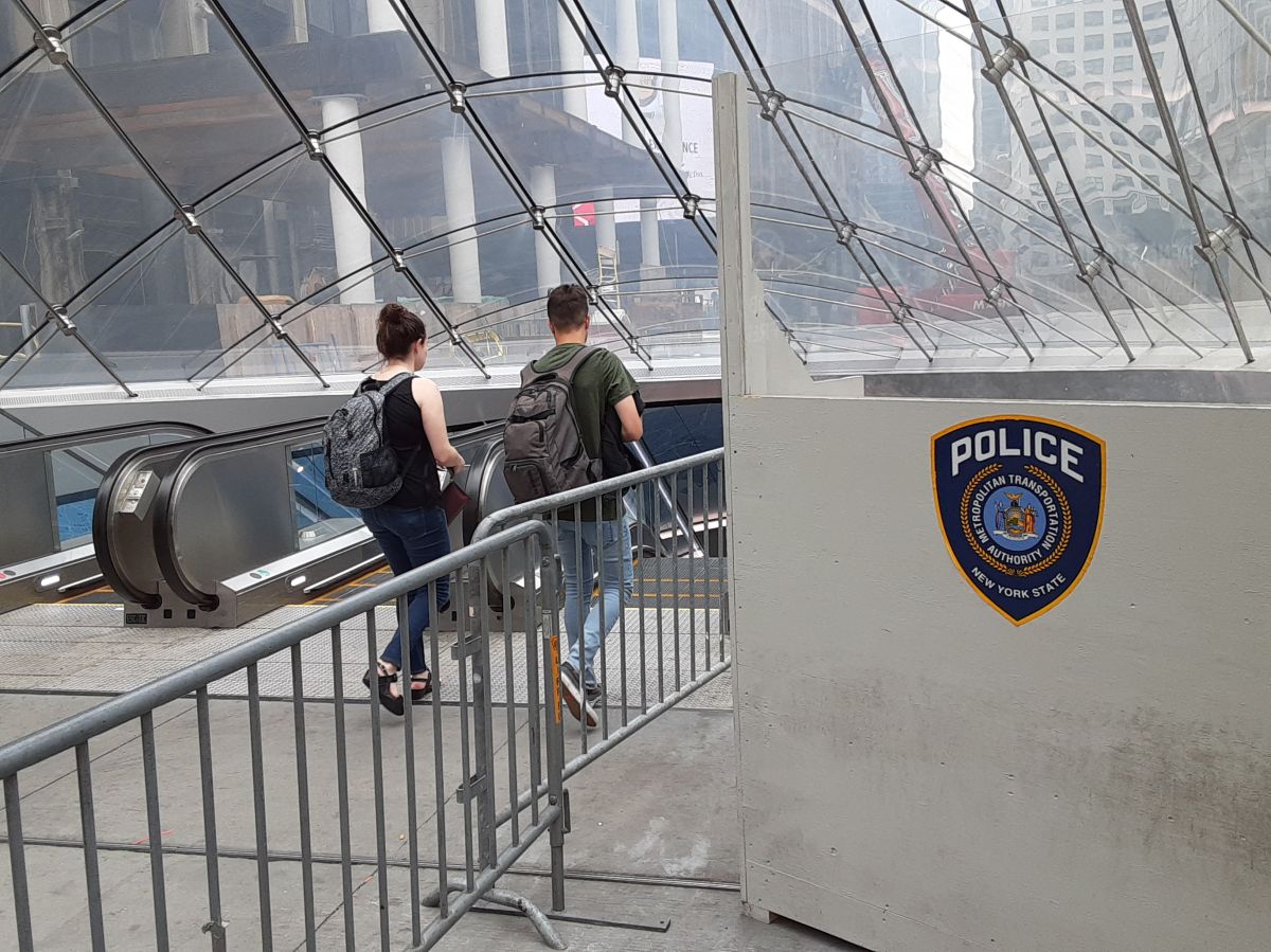 Presencia policial en el Metro de NYC.