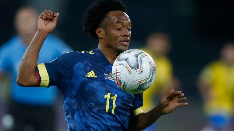 Cuadrado no estará ante Uruguay por acumulación de tarjetas.