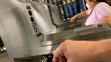 Usuarios de MetroCard en NYC.