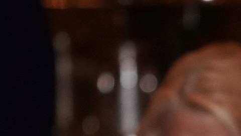 Los Trump suelen cenar en una zona acordonada en Mar-a-Lago.