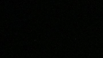 La Administración Biden mantiene la detención de inmigrantes en la frontera.