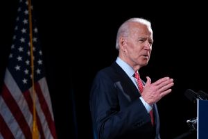 Biden se lanza contra republicanos que siguen discurso de Trump sobre elecciones: "Si perdiste aceptas los resultados"