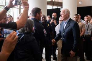 Joe Biden viaja a Miami y ofrece total apoyo por derrumbe: "Díganme, ¿qué necesitan?"