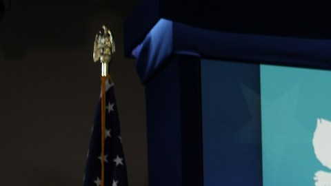 El presidente Biden reconoce que hay camino pendiente contra coronavirus.
