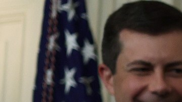 El presidente Biden firmó la Orden Ejecutiva sobre medicamentos el viernes.