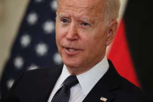 Biden pide al Congreso aprobar con urgencia ley para "dreamers" luego de que juez en Texas declarara ilegal DACA