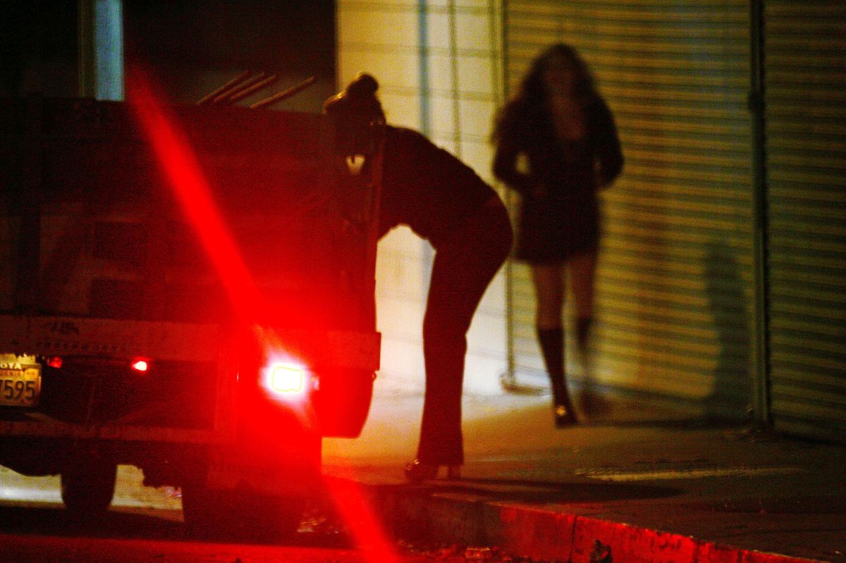 La prostitución genera caos vial en algunas zonas de NYC.