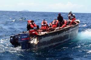 Estados Unidos pide a cubanos y haitianos evitar migrar ante conflictos en sus países