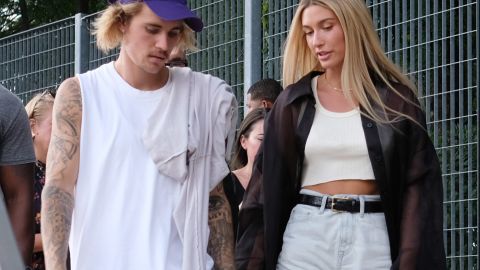 Fans defienden a Justin Bieber. Aseguran que no le gritó a Hailey Baldwin tal como se ve en un video